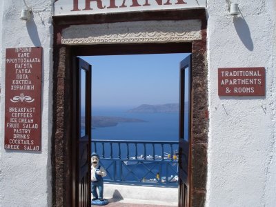 First View of Santorini.jpg