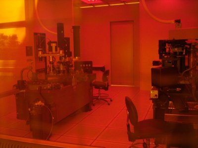 Cleanroom at Birck (2).jpg