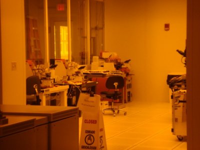 Cleanroom at Birck (3).jpg