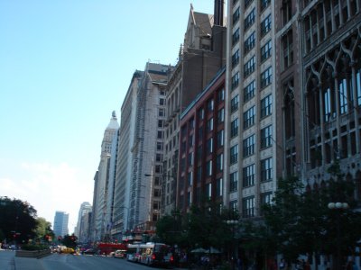 Chicago Buildings Daytime (3).jpg