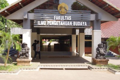 Buddhist Faculty at University of Indonesia.jpg