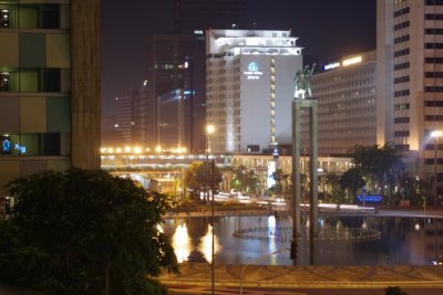 Central Jakarta at Night - Patung Selamat Datang - From Social House.jpg