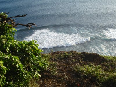 Cliffs at Uluwatu (2).jpg
