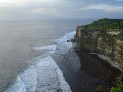 Cliffs at Uluwatu.jpg