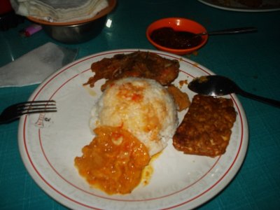 Tempe and Goreng Ayam.jpg