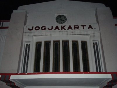 Yogyakarta Train Station.jpg