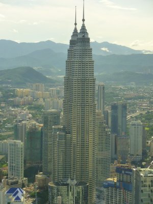 Petronas Towers from Kuala Lumpur Tower.jpg