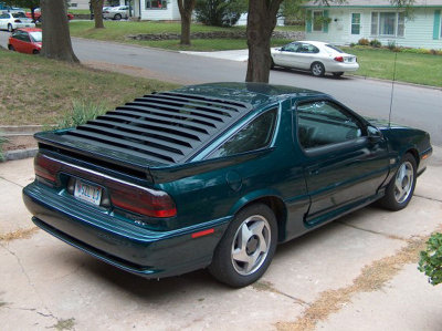 Joe Czentnar's Green Iroc R/T (1 of 90)