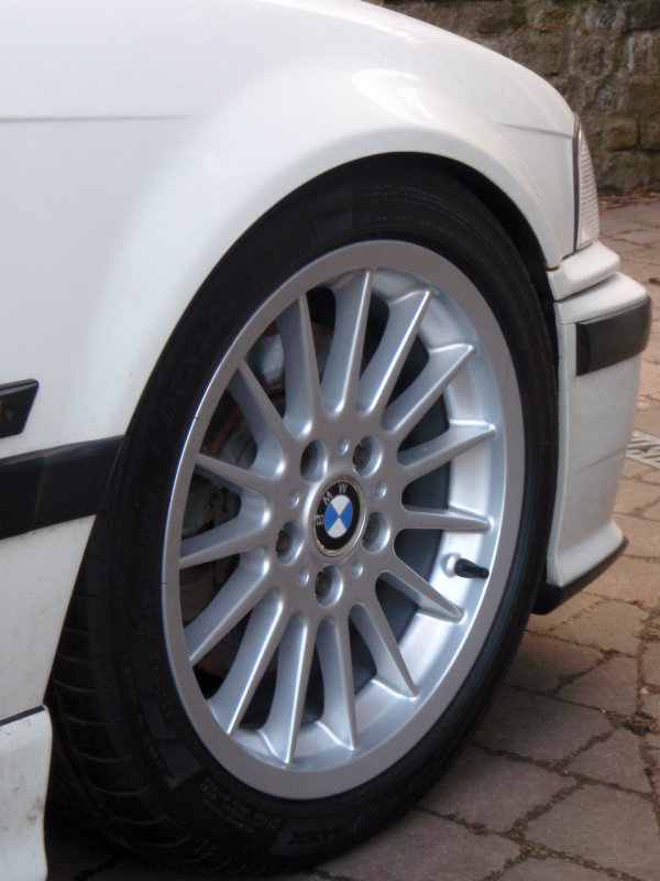BMW Style 32