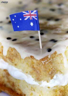 2986- australia day, australian flag, sponge cake, passionfruit