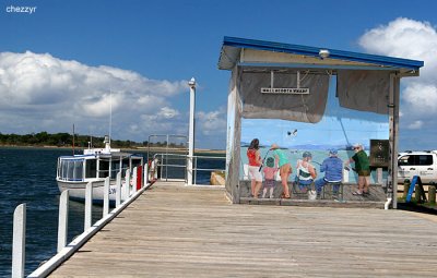 4021-mallacoota wharf information shed