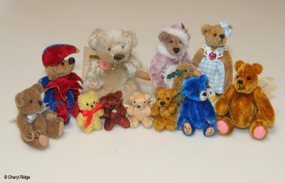 Miniature bears, 1-3 inches!