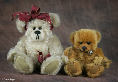 0277- Bianca and Tiddums by C. Ridge