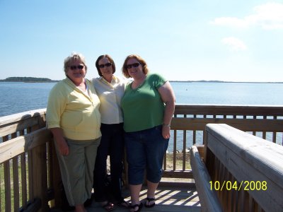 Linda, Patti, Denise (Lone Cedar)