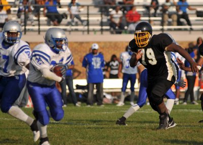 clark_football_2009