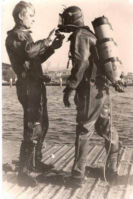 Pre-Diver Checks-Marchwood 70's