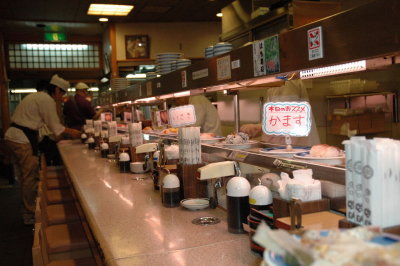 bar typique de sushi