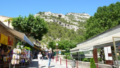 fontain de vaucluseY