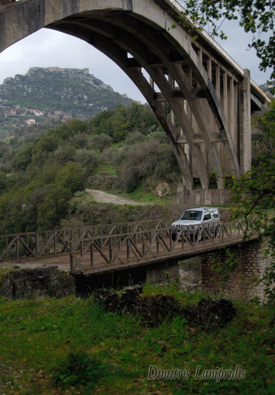 Byzantine  bridge - karytaina - arcadia  ..