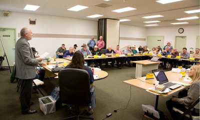 Jeff Parsons addressing the BCHW Board