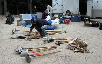 200# trail tools.jpg