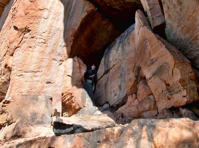 Horseshoe Arch, north side