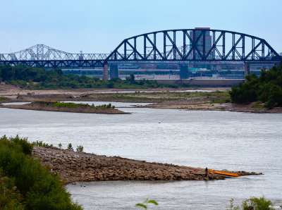 Louisville, upstream view