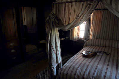 Bed chamber at Peyton Randolph House