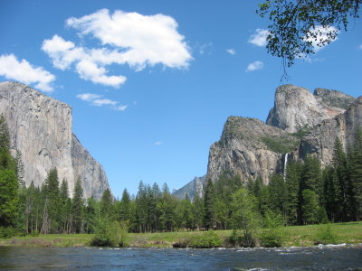 Yosemite 5-07-04 013.jpg