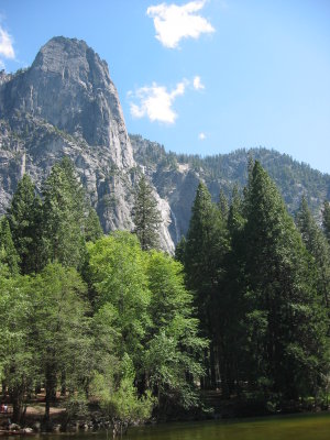 Yosemite 5-07-04 026.jpg
