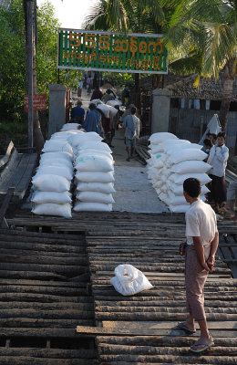Rice to Yangon