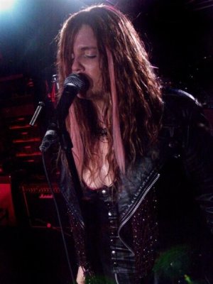 n844445172_4203426_8901 LISA LIVE.jpg