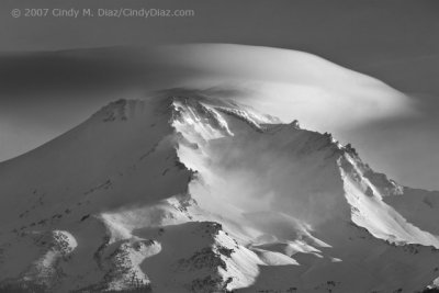 Shasta, West Side, Lenticular, Early Morning