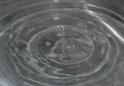 P1050604 Water Droplet Fun