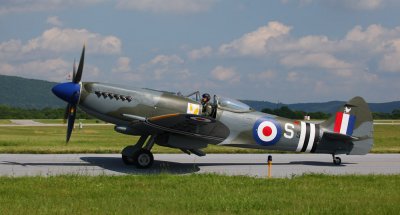 Spitfire Mk XVIII