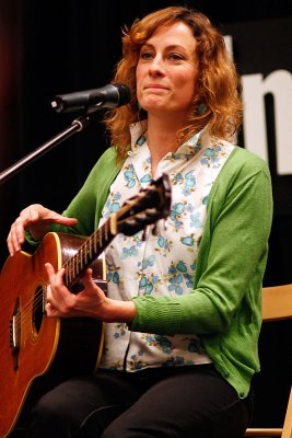 Sarah Harmer Indigo in-store performance