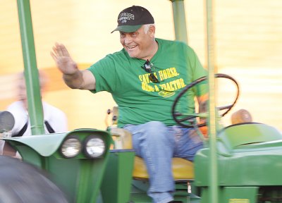 em Dodd trailer.jpg