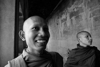 _MG_4778_monks_Angkor_