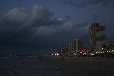 Friday evening on Burgrashov beach