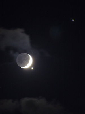 Moon Venus and Jupiter 2.JPG