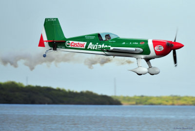 Michael Goulian Aerobatic Demonstration