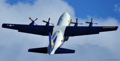 Blue Angels - C-130 Fat Albert