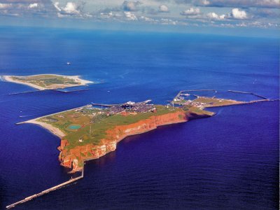 Helgoland and Dne in Bird's Eye View