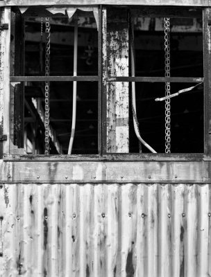 Window, abandoned quarry, Indiana, 2007.jpg