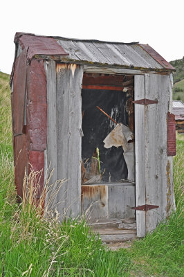 Out door toilet