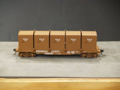 PRR FM Container Car 925298 with 5 SD-1 containers