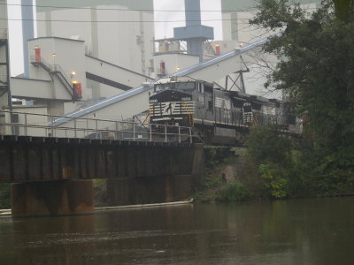 NS/YRC 510 is unloading coal at the papermill in Spring Grove, PA.