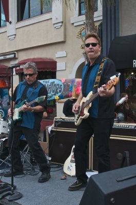 The Eliminators surf band