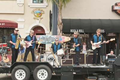 The Eliminators surf band