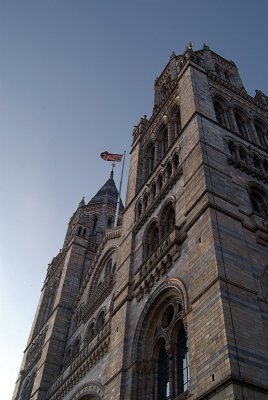 Natural History Museum London Exterior 05
